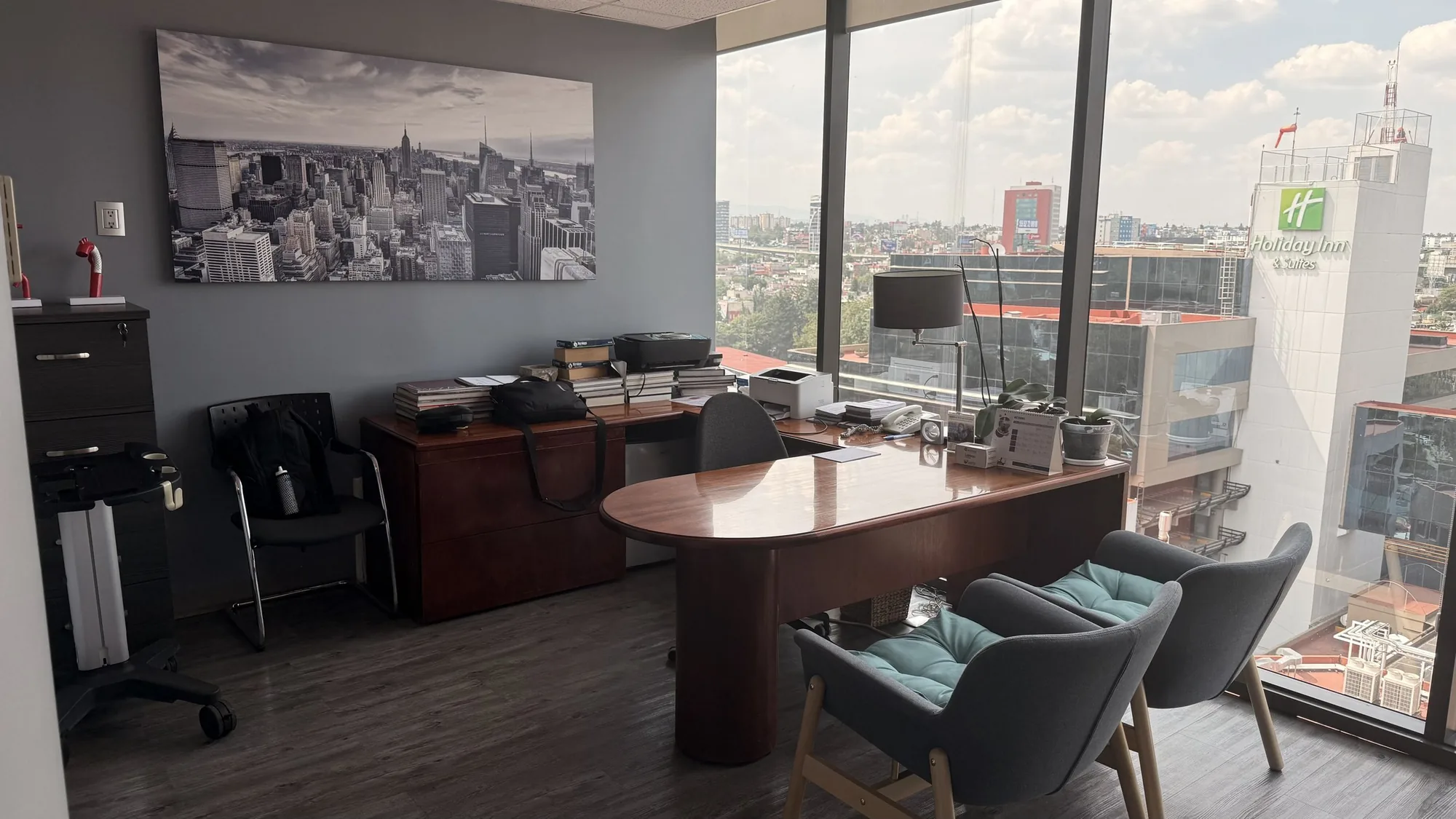 Consultorio 817, Torre 2 de Médica Sur, con vista a la ciudad